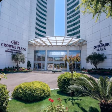 Sediu hotelier și 
Transferuri 