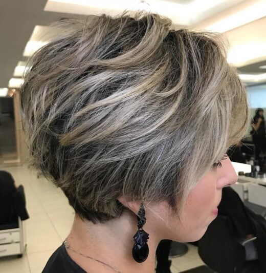 18 Wash and Wear Haircuts for Women Over 60: Effortless Elegance