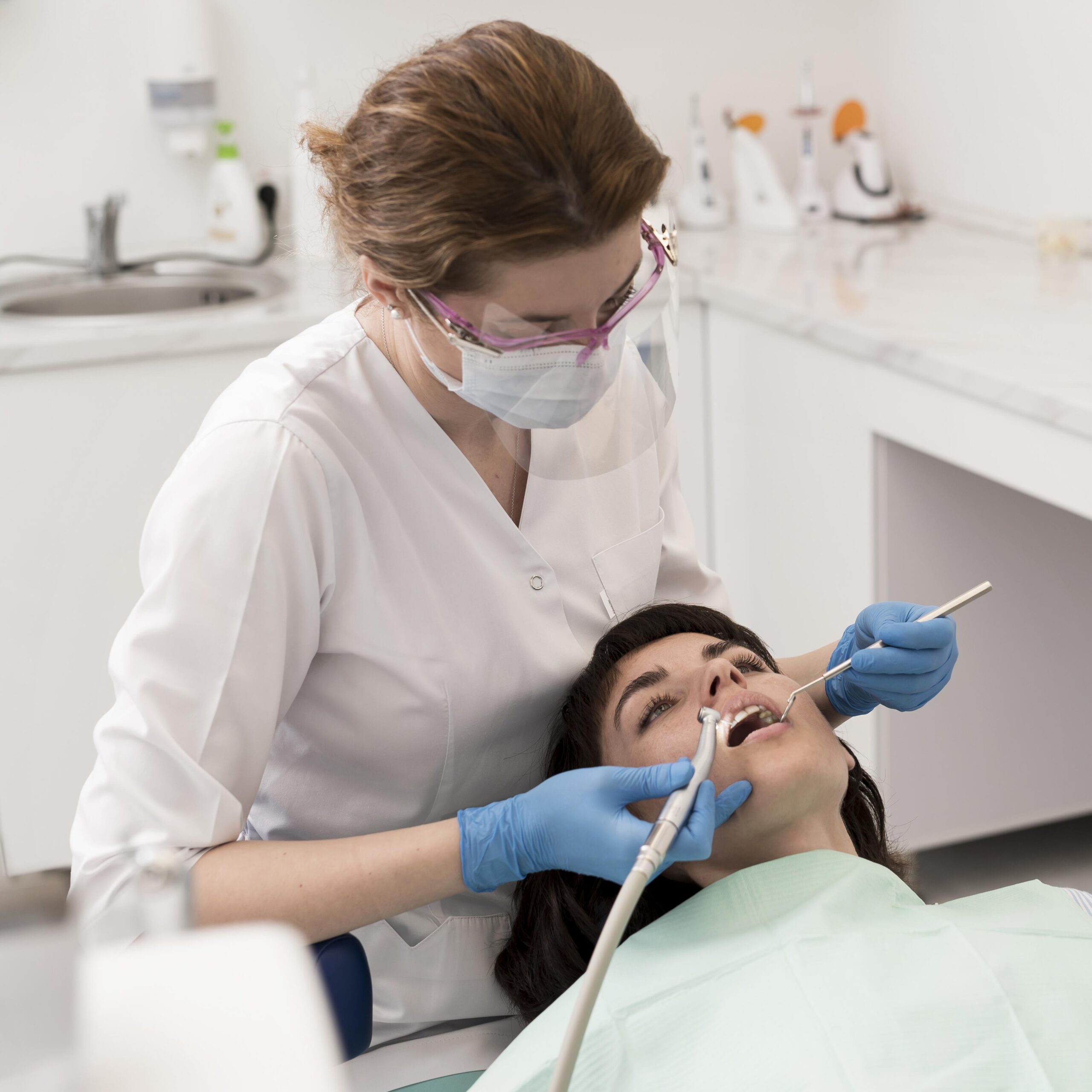 Facette Emax : 5 Secrets d&rsquo;Esthétique Dentaire